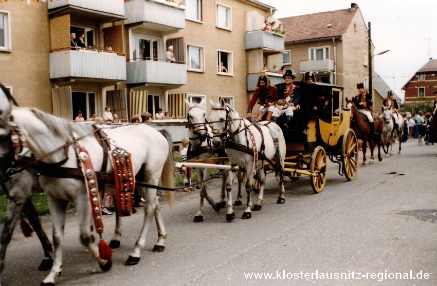 Darstellung der Postkutsche im Festumzug zur 850-Jahr-Feier 1987.